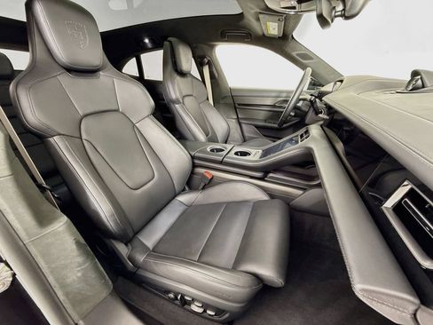Certified 2023 Porsche Taycan Turbo S AWD/4WD image 31