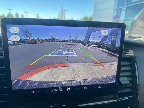 Used 2024 Ford Transit 350 XLT image 20