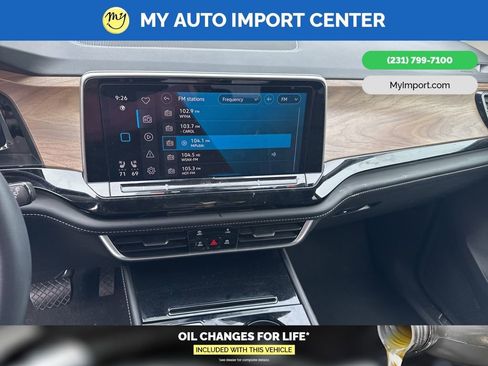 Used 2024 Volkswagen Atlas SE image 10