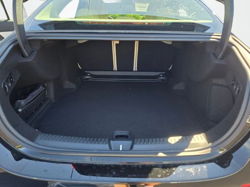 New 2027 Mercedes-Benz E 350 4MATIC Sedan image 12