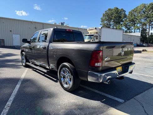 Used 2019 RAM 1500 Big Horn RWD image 6