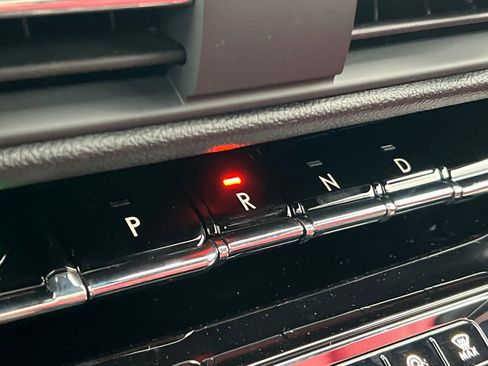 New 2026 Lincoln Corsair Grand Touring image 23