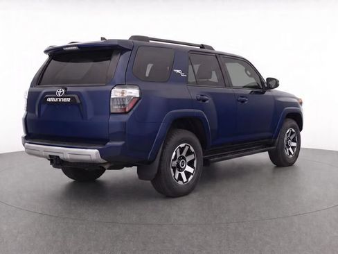Used 2023 Toyota 4Runner TRD Off-Road Premium w/ Moonroof Package AWD/4WD image 6