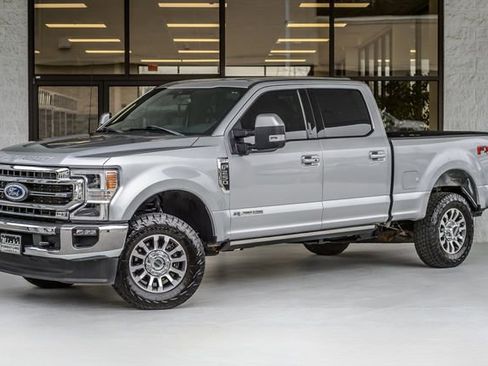 Used 2022 Ford F250 Lariat w/ Lariat Ultimate Package image 2