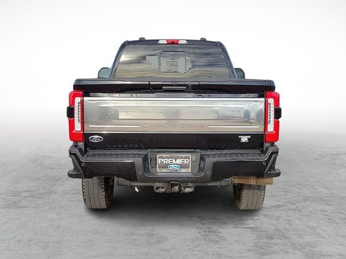 Used 2024 Ford F350 Platinum AWD/4WD image 9