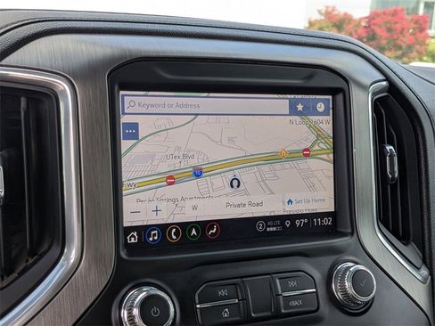 Used 2022 GMC Sierra 2500 Denali w/ Denali Ultimate Package image 19