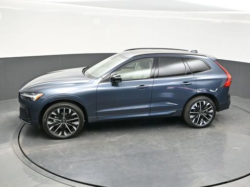 New 2026 Volvo XC60 B5 Ultra w/ Protection Package Premier image 30