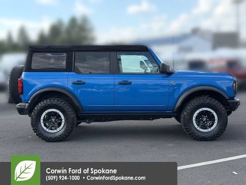 Used 2023 Ford Bronco Black Diamond w/ Sasquatch Package AWD/4WD image 11