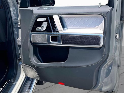 Certified 2022 Mercedes-Benz G 63 AMG 4MATIC image 44