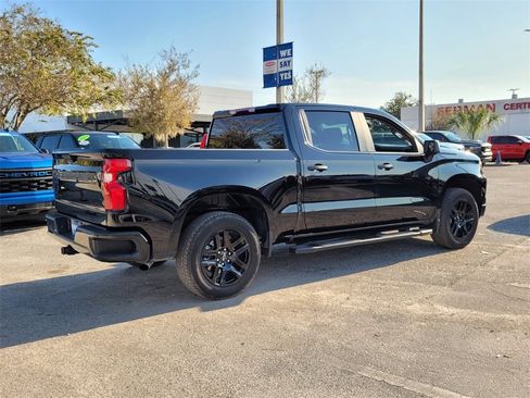 Certified 2025 Chevrolet Silverado 1500 Custom w/ LPO, Dark Essentials Package image 7