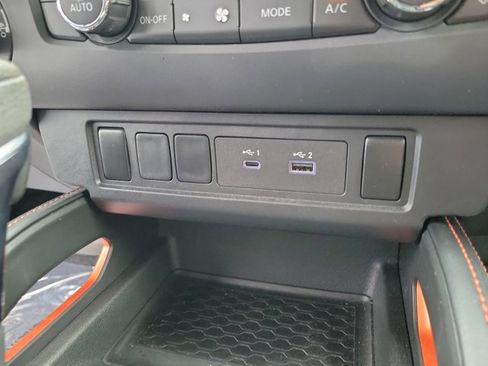 Used 2024 Nissan Frontier PRO-4X w/ Off-Road Protection Package AWD/4WD image 29