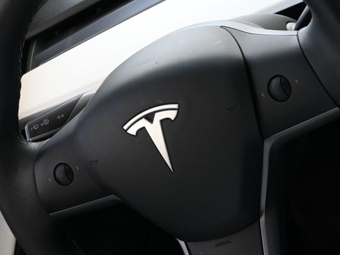Used 2020 Tesla Model 3 Long Range AWD/4WD image 20