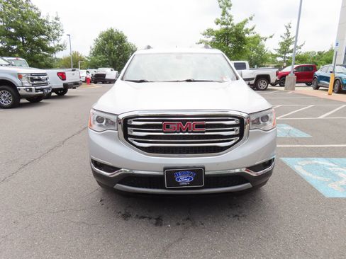 Used 2019 GMC Acadia SLT AWD/4WD image 2