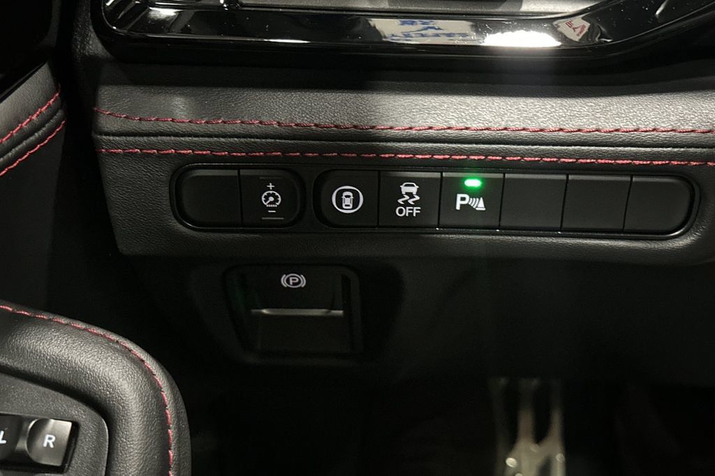 Used 2025 Acura MDX A-Spec AWD/4WD image 32