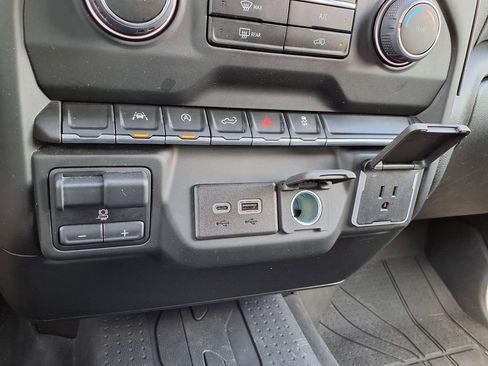 Used 2024 Chevrolet Silverado 1500 Custom w/ Rally Edition image 33