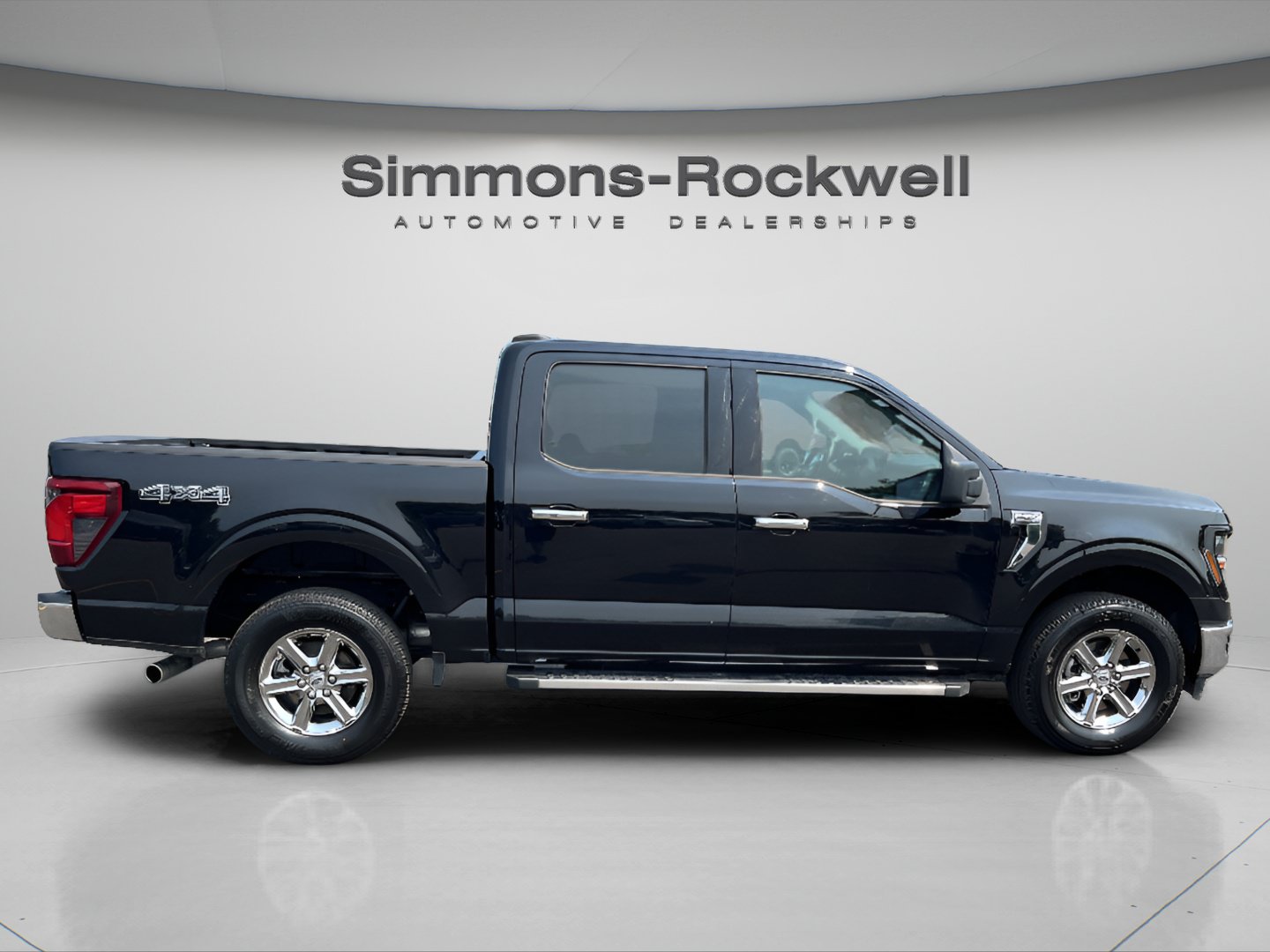 Used 2025 Ford F150 XLT w/ Equipment Group 301A Standard AWD/4WD image 6