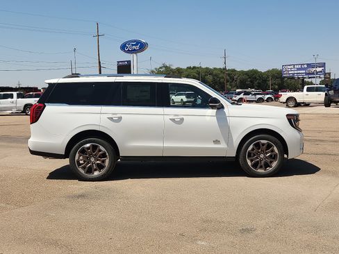 New 2027 Ford Expedition King Ranch AWD/4WD image 5
