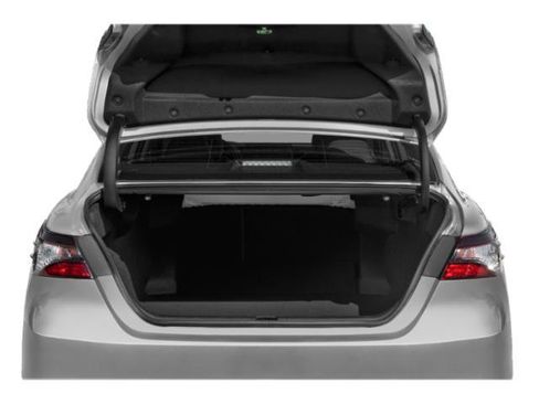 Used 2021 Toyota Camry LE w/ Cold Weather Package FWD image 11