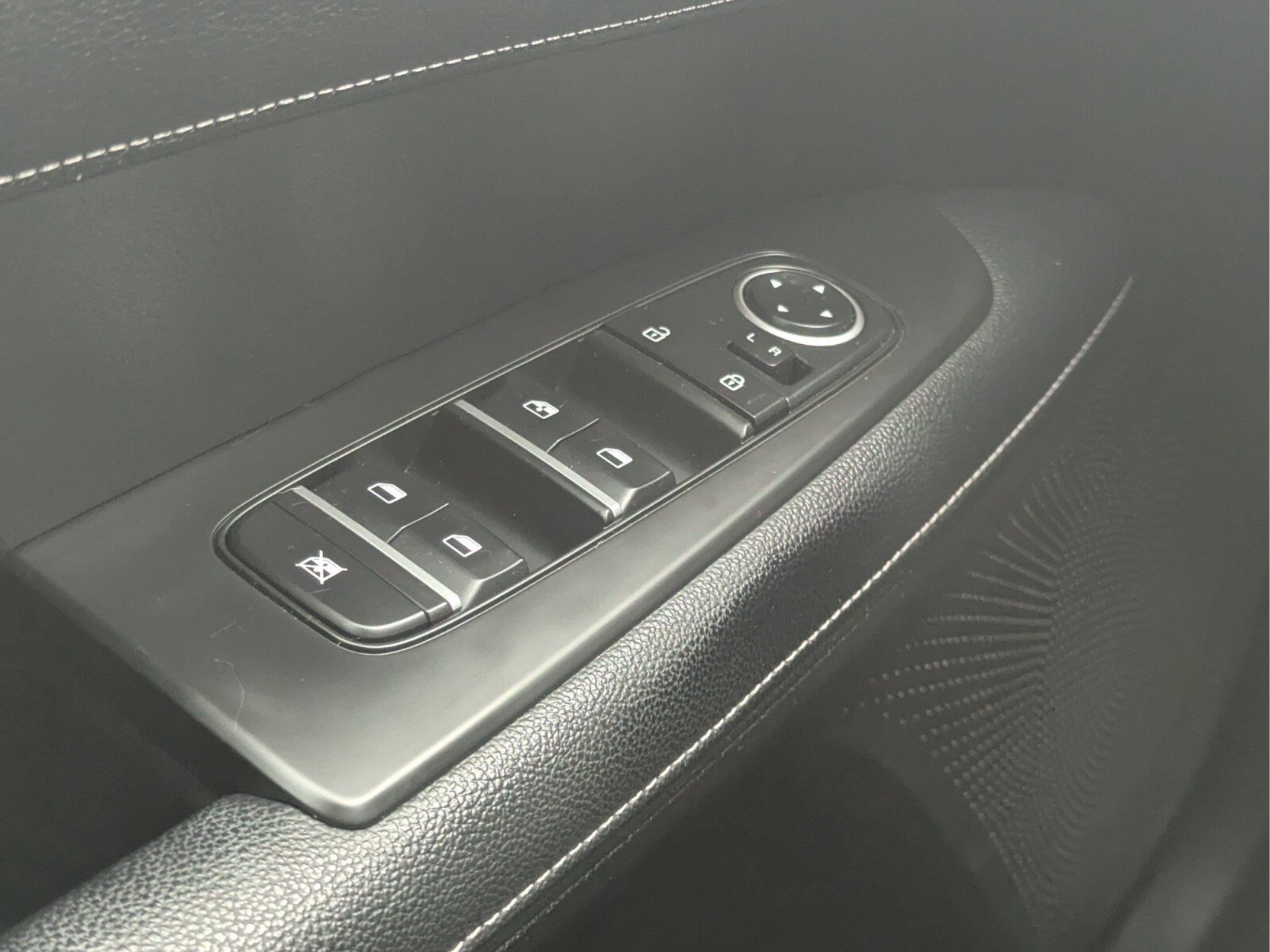 Certified 2023 Kia Forte GT-Line w/ GT-Line Technology Package FWD image 17