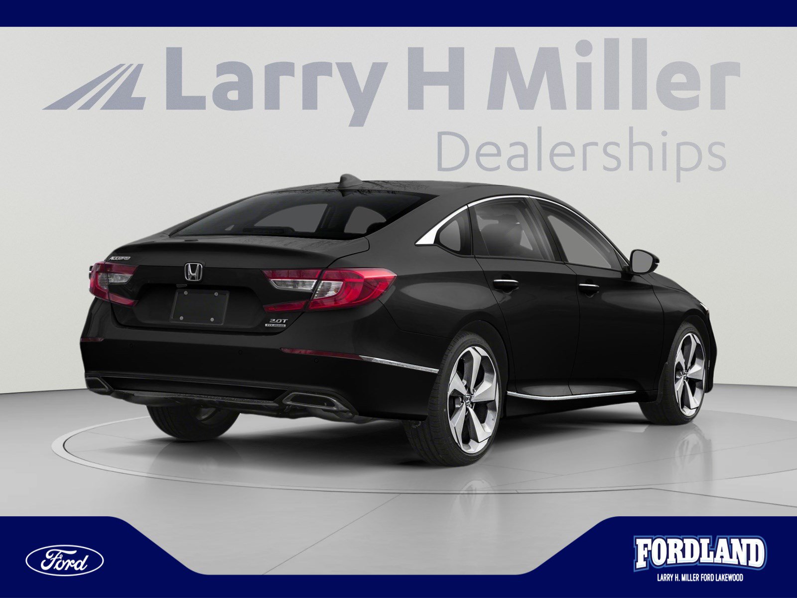 Used 2019 Honda Accord Touring image 2