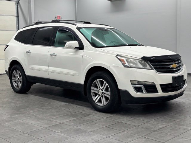 Used 2015 Chevrolet Traverse LT AWD/4WD image 1