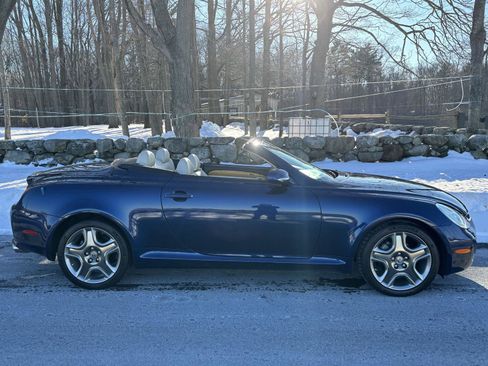 Used 2004 Lexus SC 430 Convertible image 31