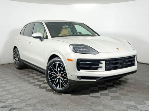 New 2026 Porsche Cayenne image 9