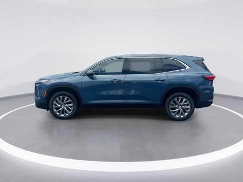 Used 2025 Buick Enclave Preferred FWD image 6