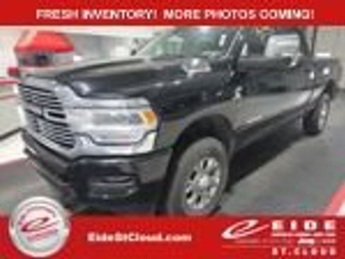 Used 2024 RAM 2500 Laramie w/ Safety Group AWD/4WD image 1