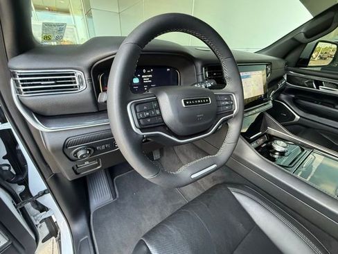 Used 2022 Jeep Wagoneer Series I w/ Premium Group I RWD image 10