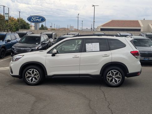 Used 2021 Subaru Forester Premium w/ Popular Package #1 AWD/4WD image 2