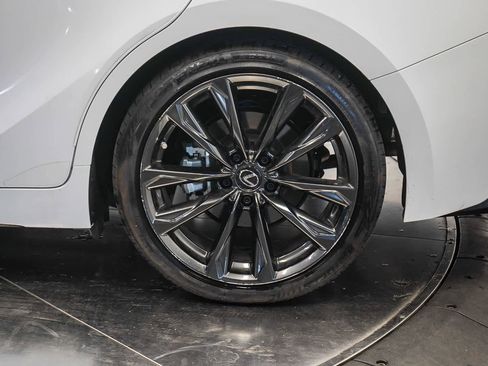 Used 2025 Lexus IS 300 F Sport image 10