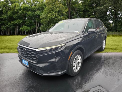 Certified 2025 Honda CR-V LX image 3