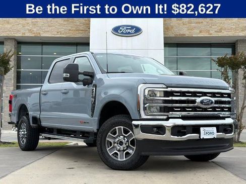 New 2026 Ford F250 4x4 Crew Cab Super Duty image 1