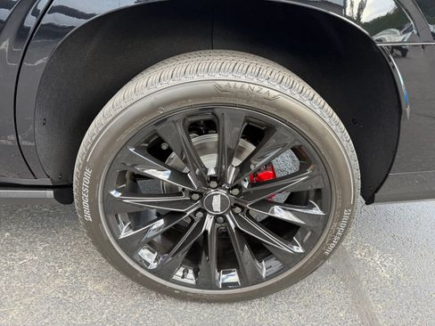 Used 2026 Cadillac Escalade V AWD/4WD image 11