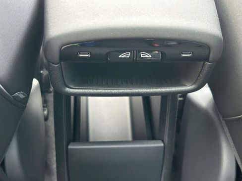 New 2026 Volvo EX30 Ultra w/ Protection Package Premier image 15