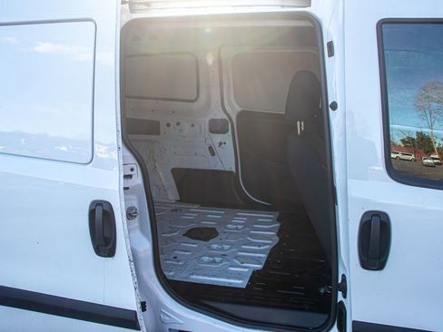 Used 2022 RAM ProMaster City Wagon image 16