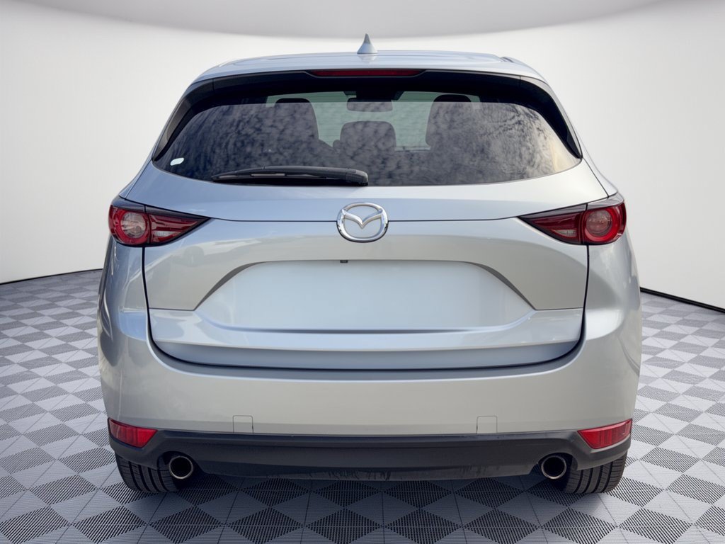 Used 2017 MAZDA CX-5 Touring w/ I-ACTIVSENSE Package FWD image 11