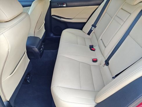 Used 2015 Lexus IS 250 image 18