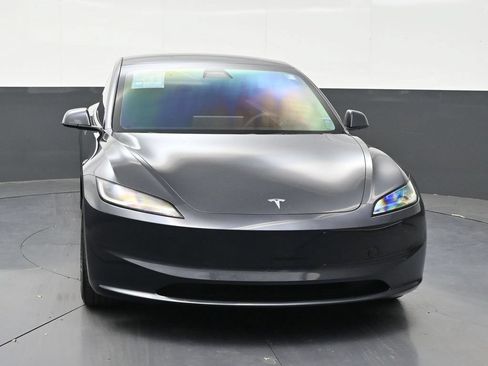 Used 2024 Tesla Model 3 Standard Range RWD image 5