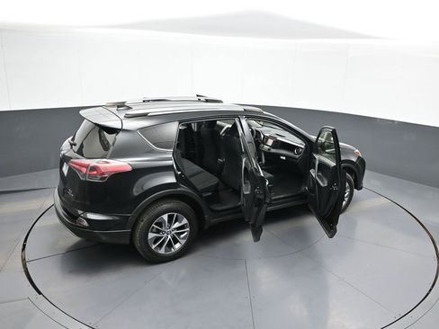 Certified 2018 Toyota RAV4 XLE w/ Convenience Package image 44