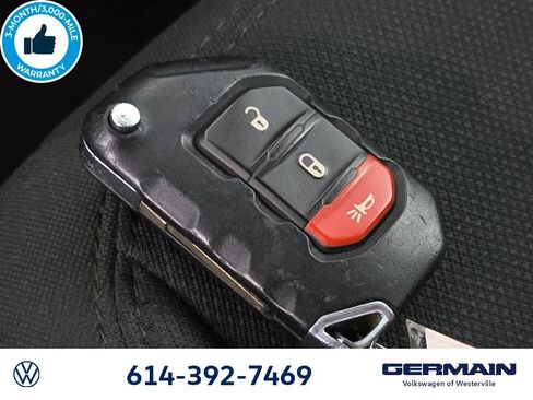 Used 2018 Jeep Wrangler Unlimited Sport S AWD/4WD image 29