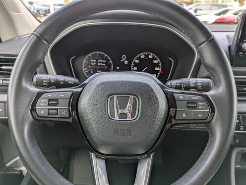 Used 2023 Honda Pilot EX-L image 25