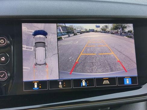Used 2021 Buick Envision Avenir FWD image 18