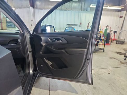 Used 2019 Chevrolet Traverse Premier AWD/4WD image 25