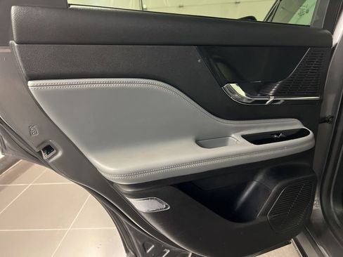Certified 2022 Lincoln Corsair AWD w/ Equipment Group 101A image 34