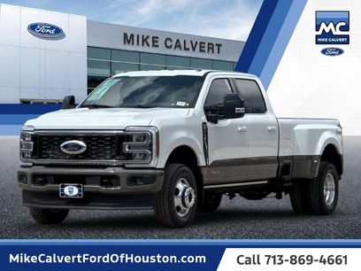 New 2026 Ford F350 King Ranch w/ FX4 Off-Road Package