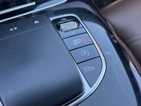 Used 2021 Mercedes-Benz E 63 AMG S image 35