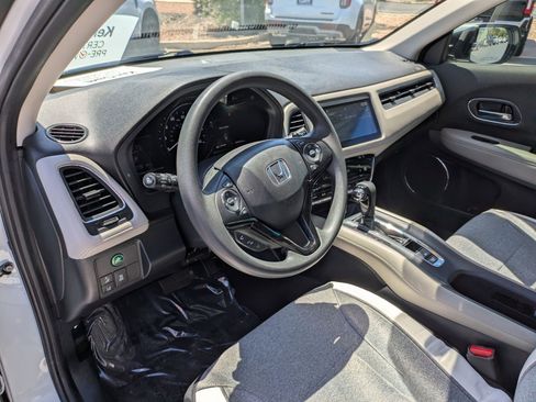 Used 2021 Honda HR-V EX image 14