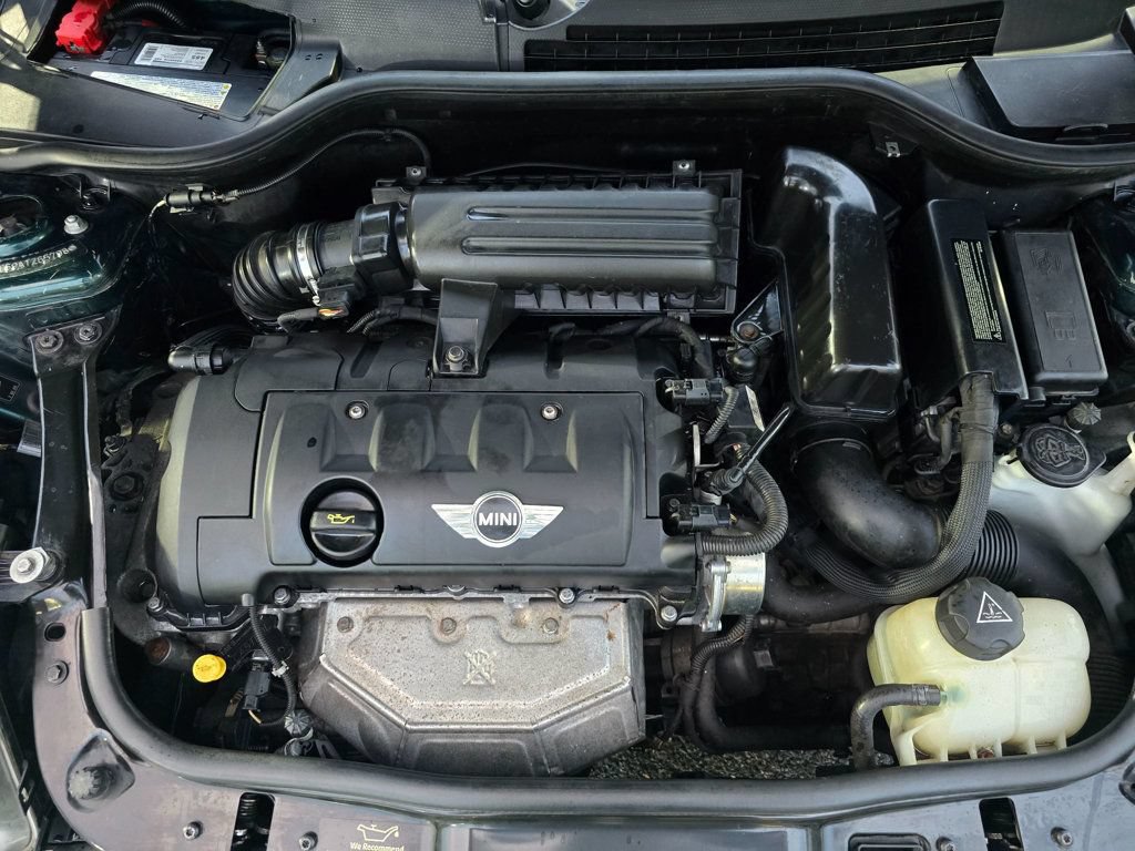Used 2010 MINI Cooper Hardtop FWD image 22